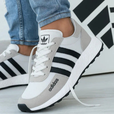 AD® –Unisex Sneakers