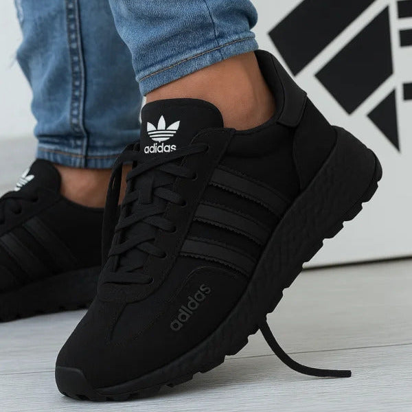 AD® –Unisex Sneakers
